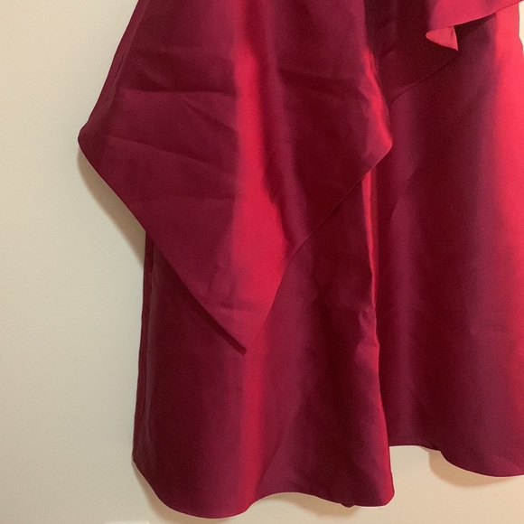 NWT!!! Formal dress - Picture 4 of 6